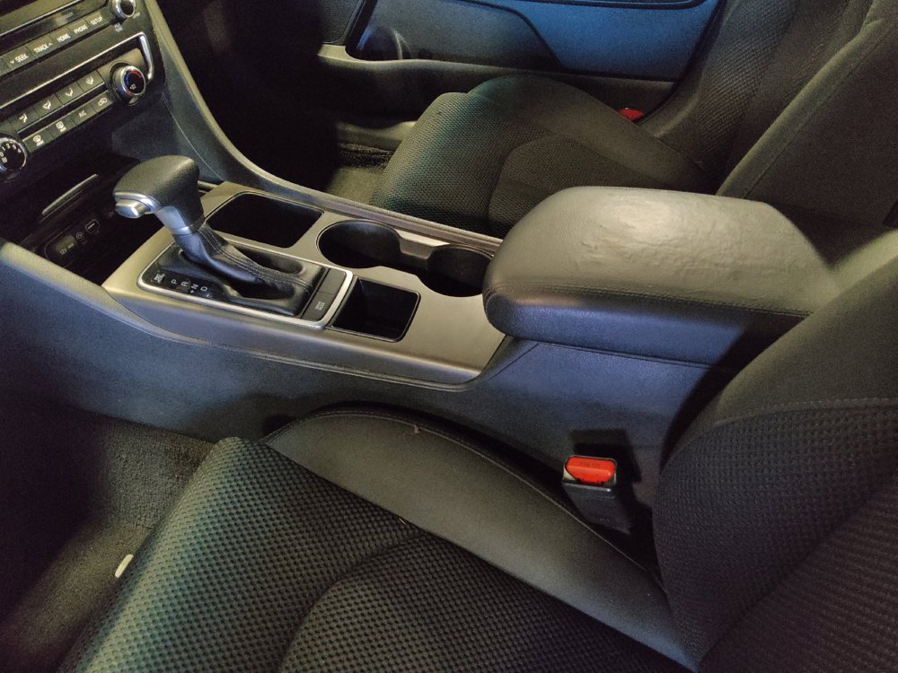 Used 2020 Kia Optima LX FWD image 26