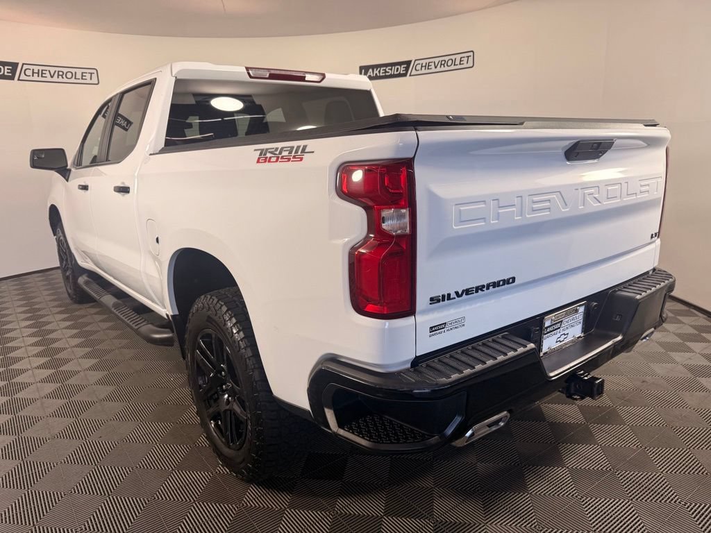 Used 2024 Chevrolet Silverado 1500 LT Trail Boss w/ Protection Package AWD/4WD image 4