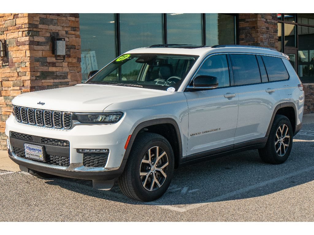 Used 2023 Jeep Grand Cherokee L Limited w/ Luxury Tech Group II AWD/4WD image 7