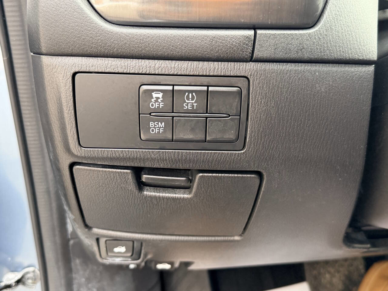 Used 2015 MAZDA MAZDA6 Touring image 50