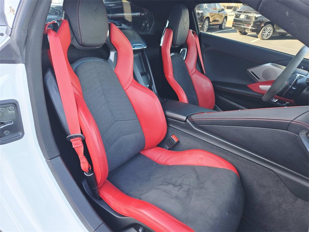 Used 2024 Chevrolet Corvette Stingray Preferred Cpe w/ Z51 Performance Package image 12