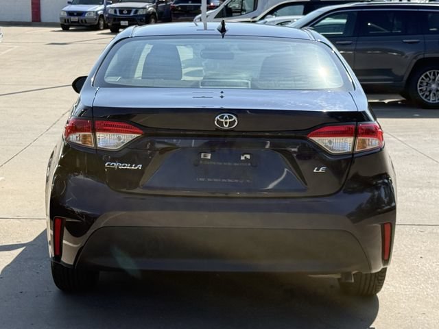 Used 2024 Toyota Corolla LE FWD image 5