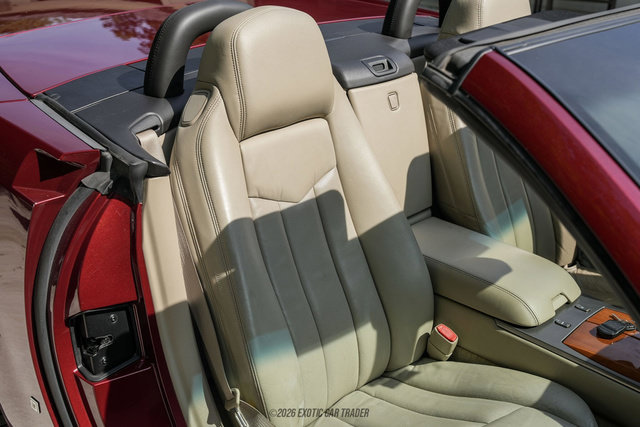 Used 2006 Cadillac XLR RWD image 60