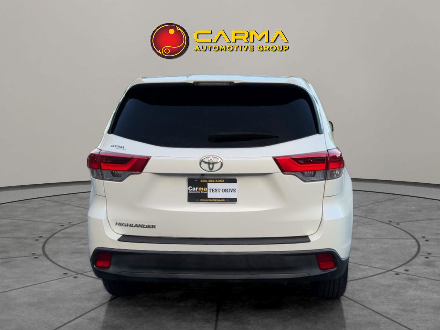Used 2019 Toyota Highlander LE image 6