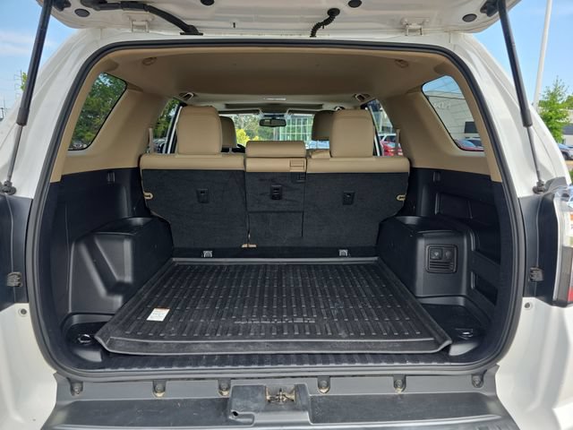 Used 2019 Toyota 4Runner SR5 Premium AWD/4WD image 13