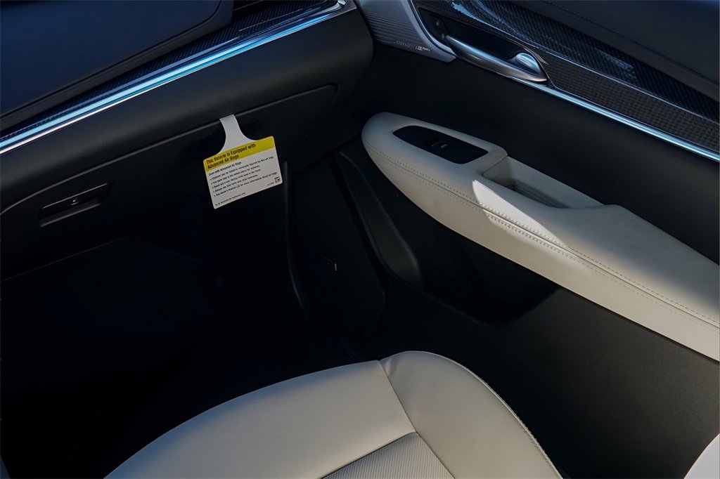 New 2026 Cadillac XT5 Sportv w/ LPO, Floor Liner Package image 28