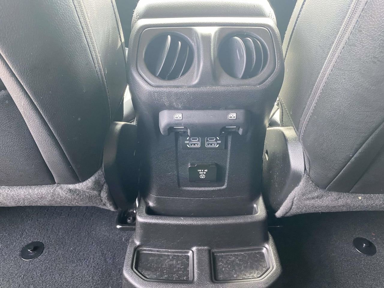 Used 2022 Jeep Wrangler Unlimited Sahara w/ LED Lighting Group image 12