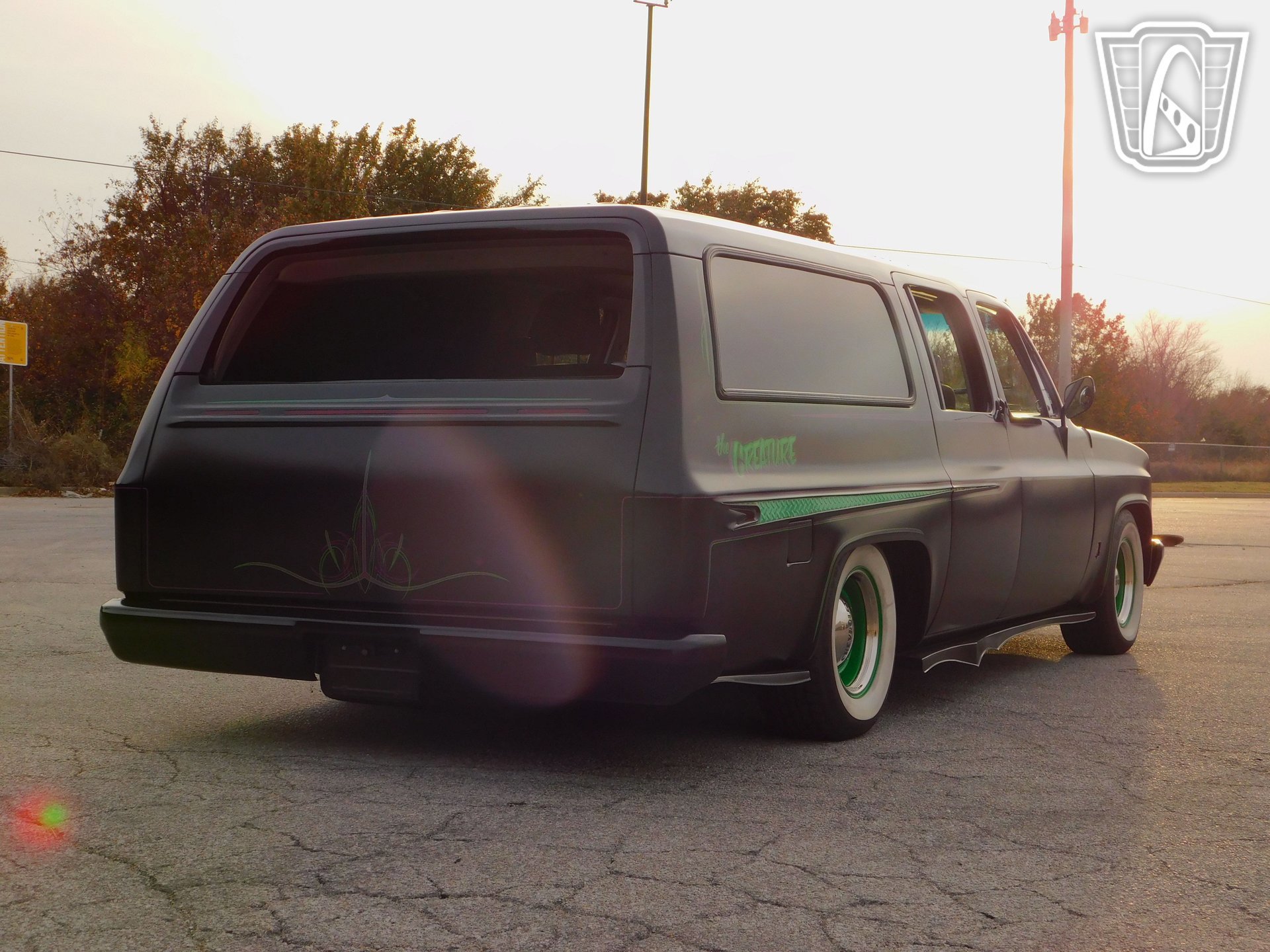 Used 1988 Chevrolet Suburban 2WD image 25