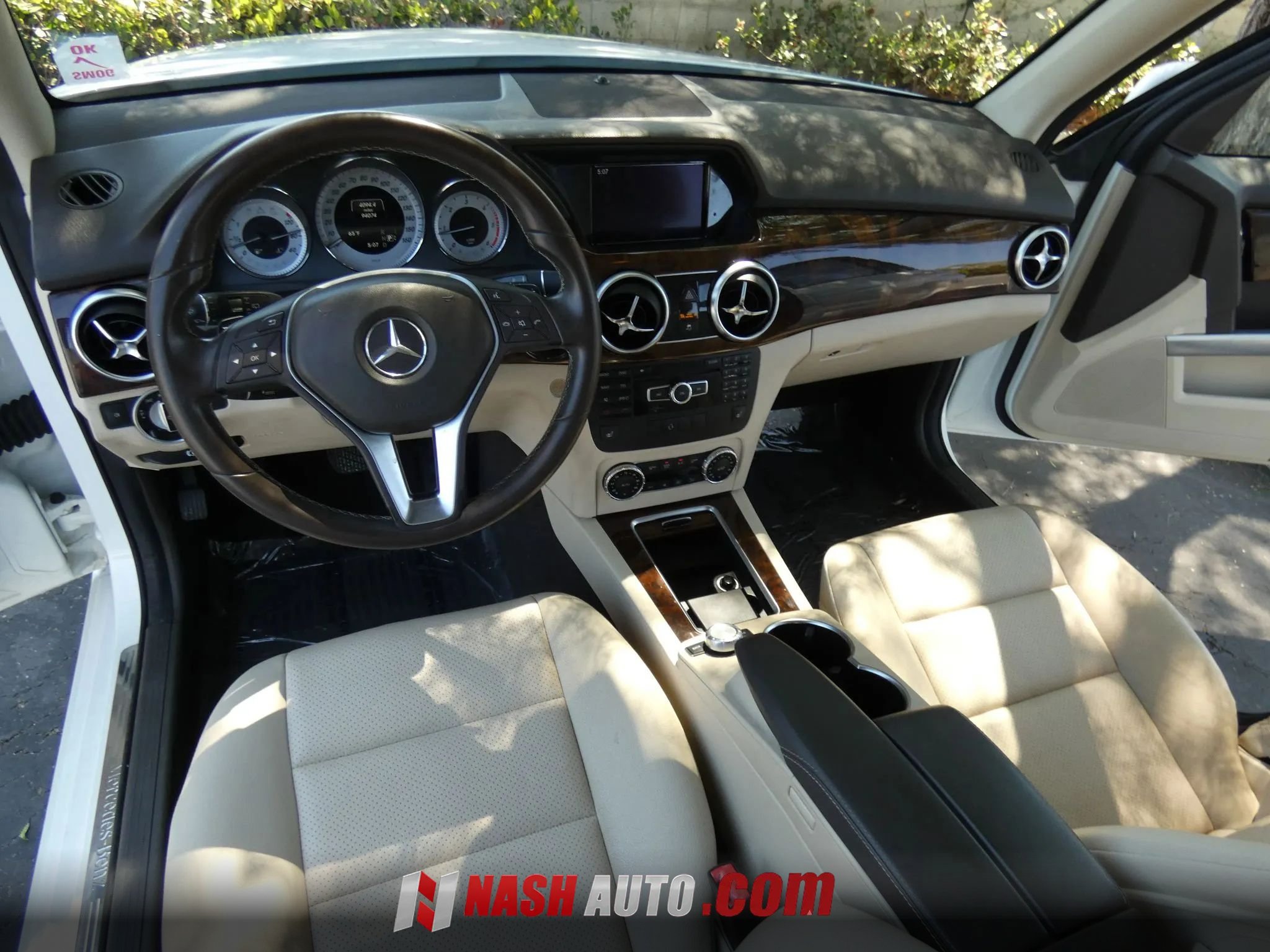 Used 2015 Mercedes-Benz GLK 350 2WD image 39