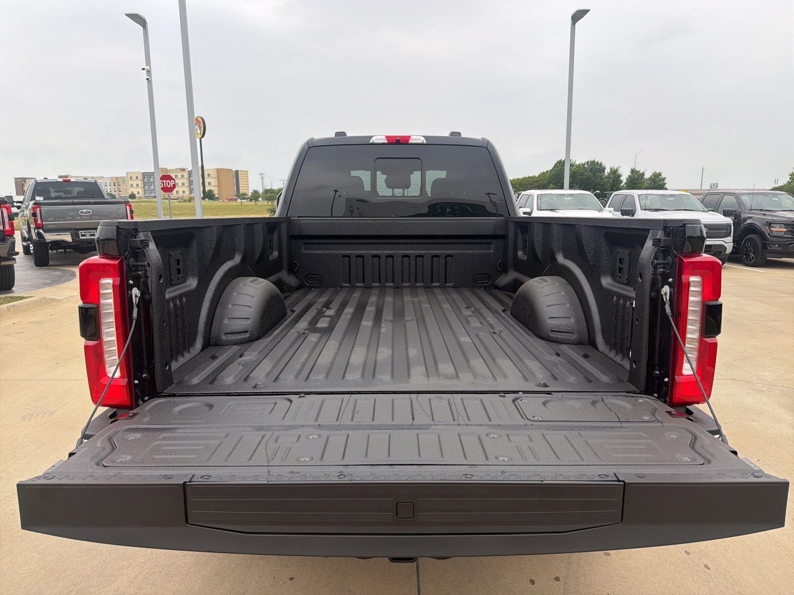New 2026 Ford F350 King Ranch w/ Chrome Package AWD/4WD image 5