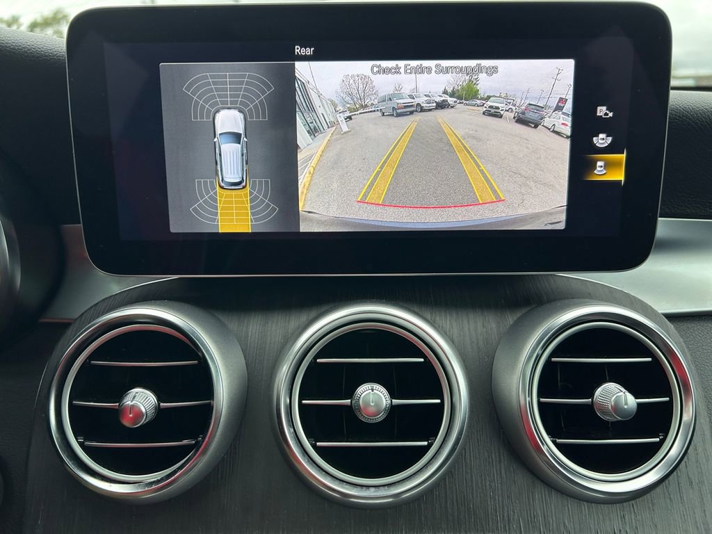 Used 2022 Mercedes-Benz GLC 300 4MATIC image 16