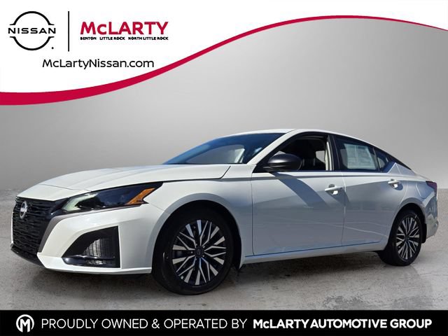 New 2026 Nissan Altima 2.5 SV FWD image 1