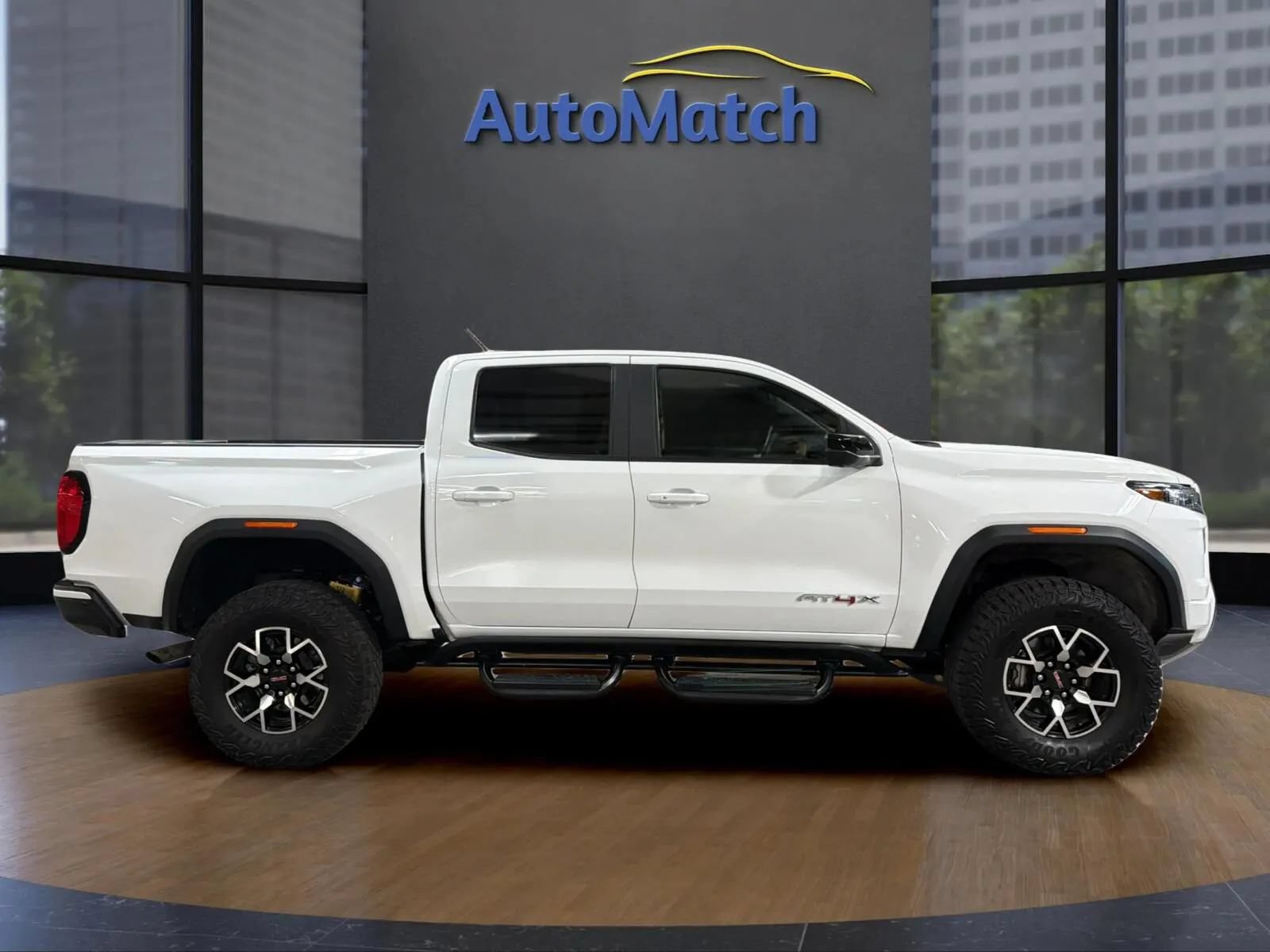 Used 2024 GMC Canyon AT4X AWD/4WD image 13
