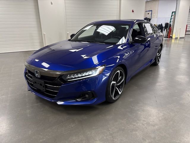Used 2022 Honda Accord Sport image 3