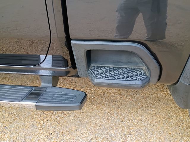 Used 2020 GMC Sierra 2500 Denali w/ Denali Ultimate Package AWD/4WD image 22