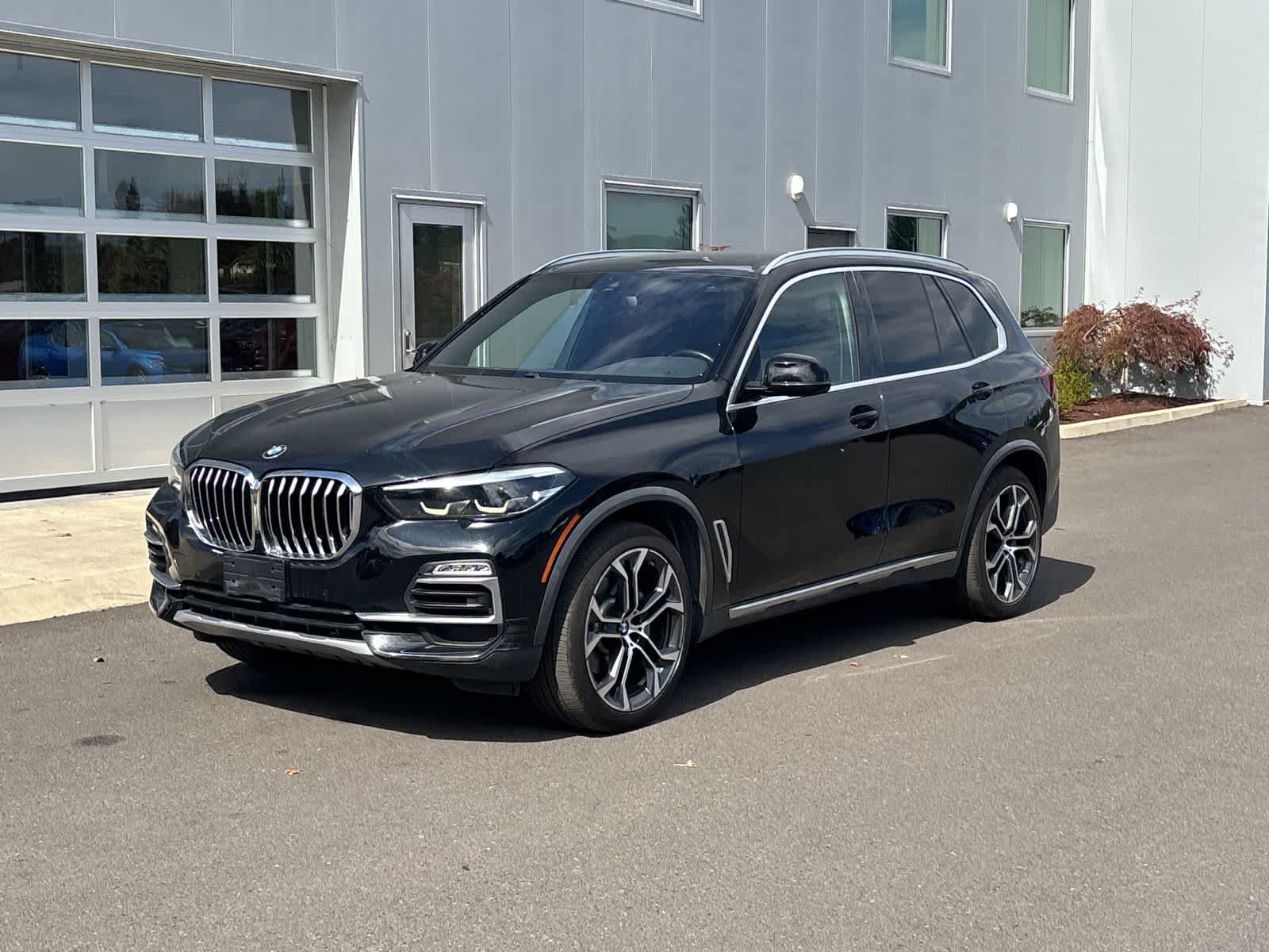 Used 2020 BMW X5 xDrive40i w/ Convenience Package AWD/4WD image 2