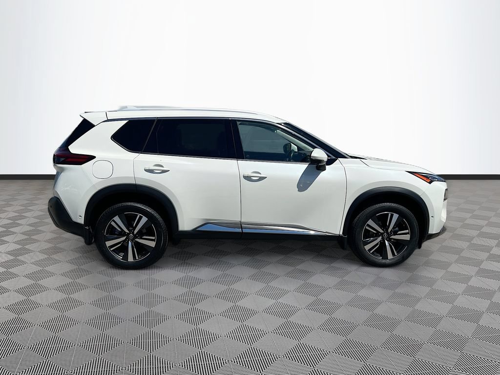 Used 2023 Nissan Rogue SL w/ SL Premium Package FWD image 8