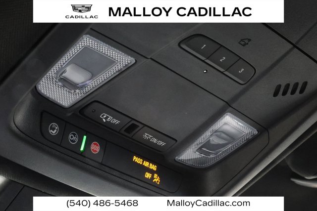 Used 2025 Cadillac XT5 Luxury w/ LPO, Floor Liner Package image 18