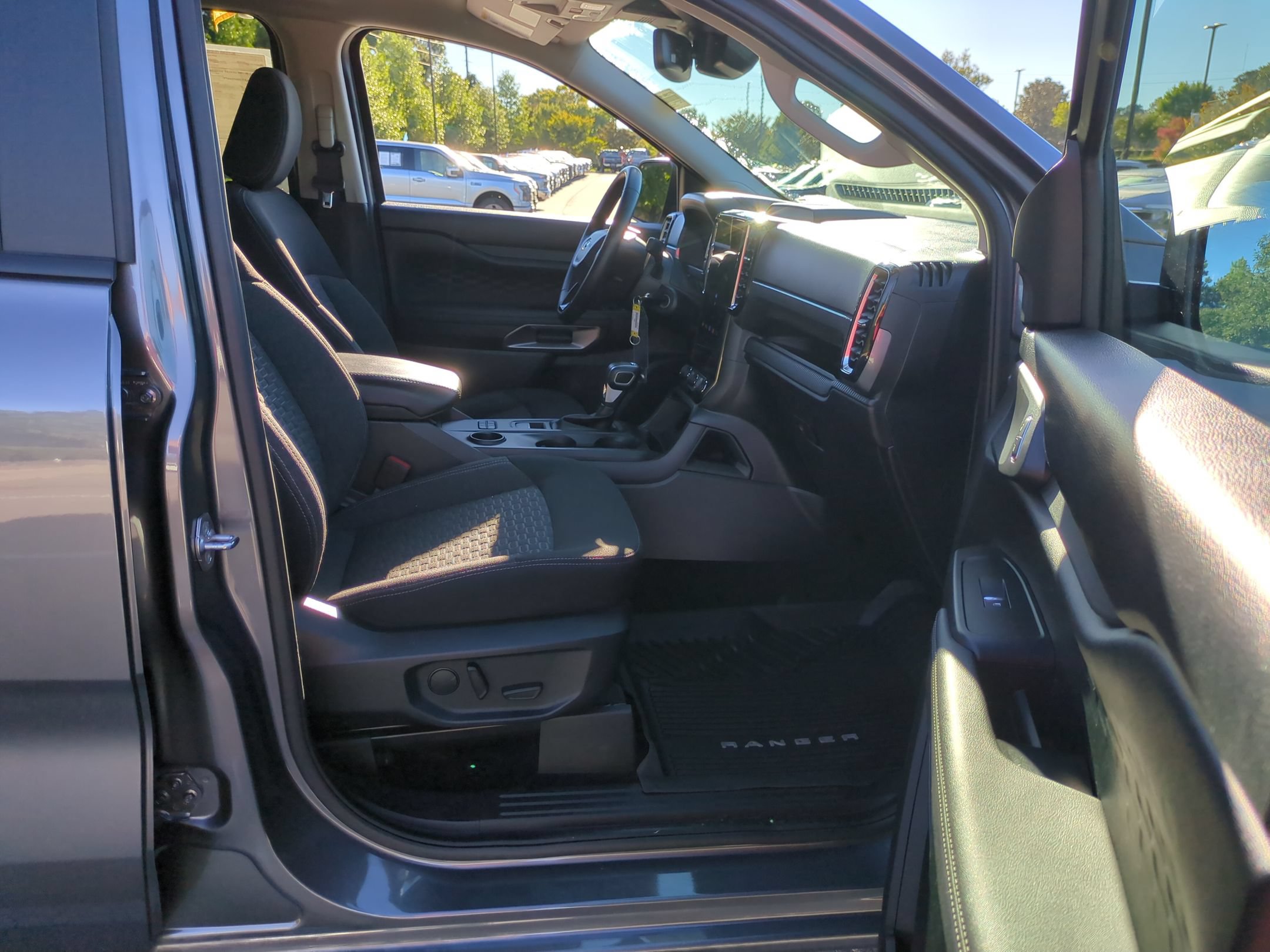 Certified 2024 Ford Ranger XLT w/ Technology Package RWD image 38