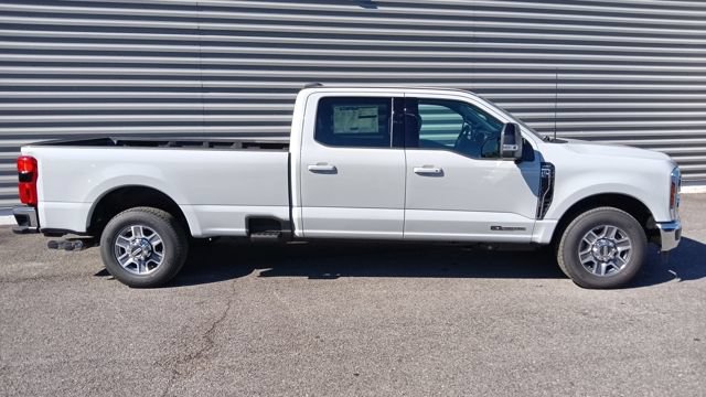 New 2026 Ford F350 Lariat RWD image 2