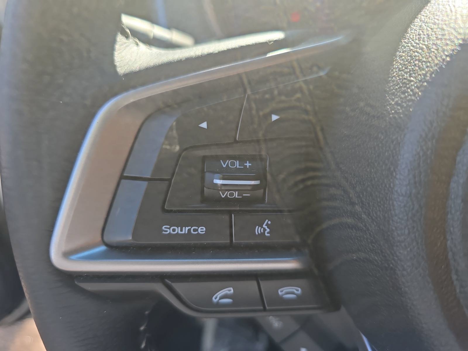Used 2019 Subaru Outback 2.5i Premium AWD/4WD image 16
