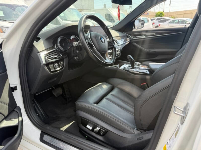 Used 2017 BMW 530i image 18