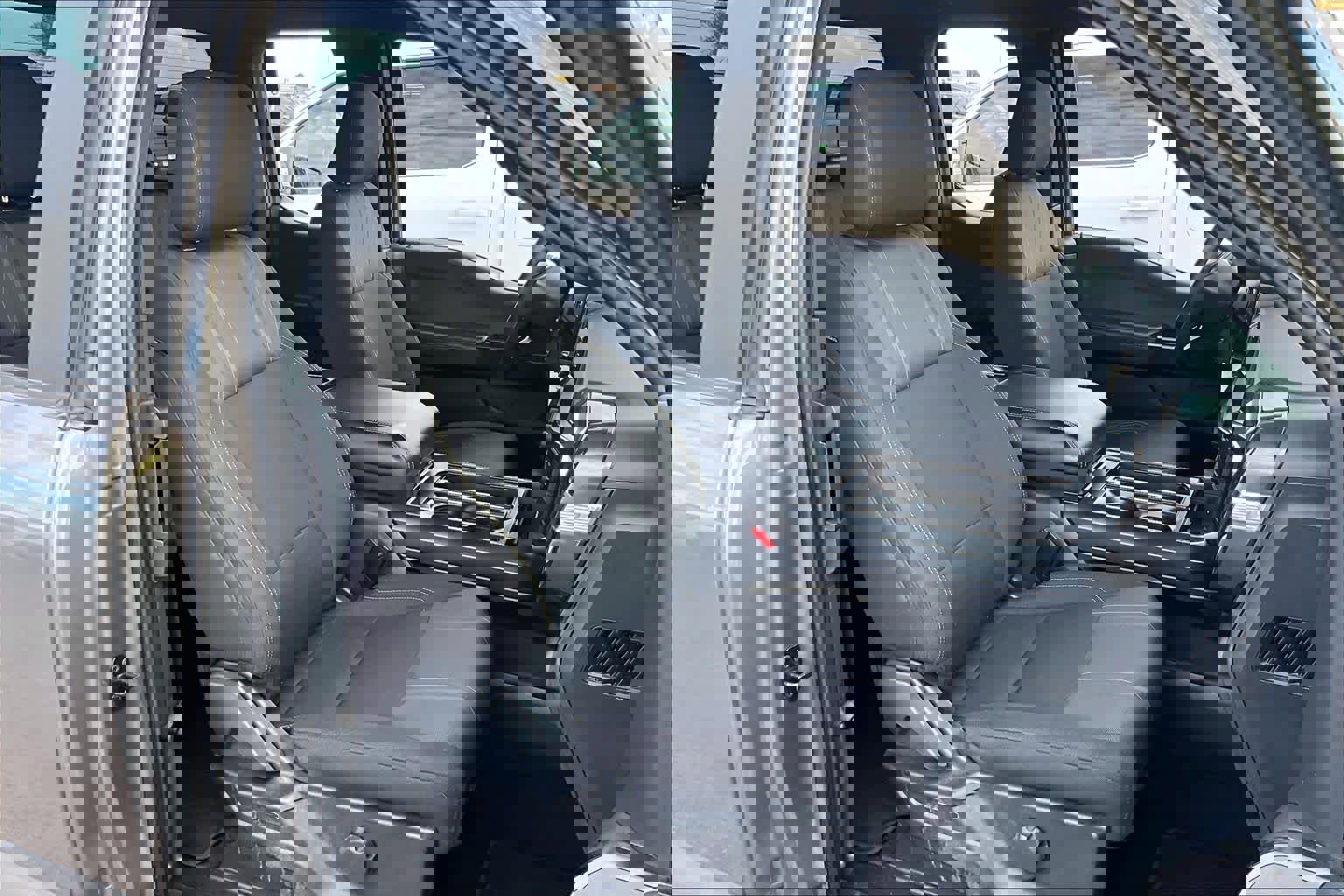 Used 2024 Ford F150 STX image 9