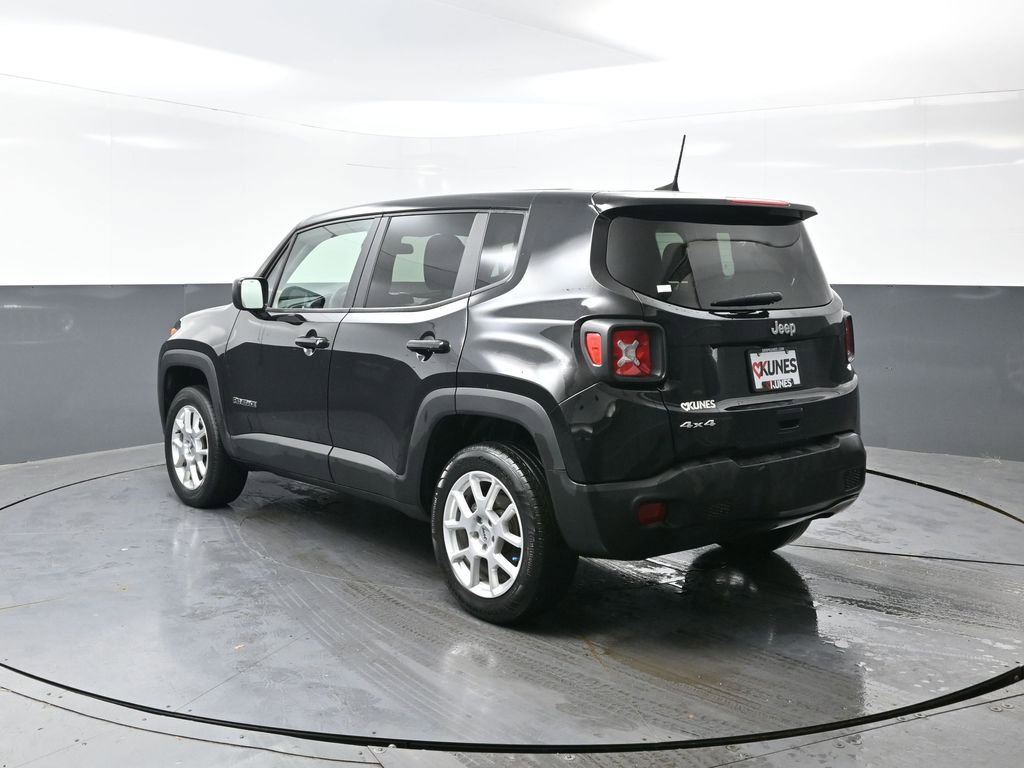 Used 2023 Jeep Renegade Latitude image 11