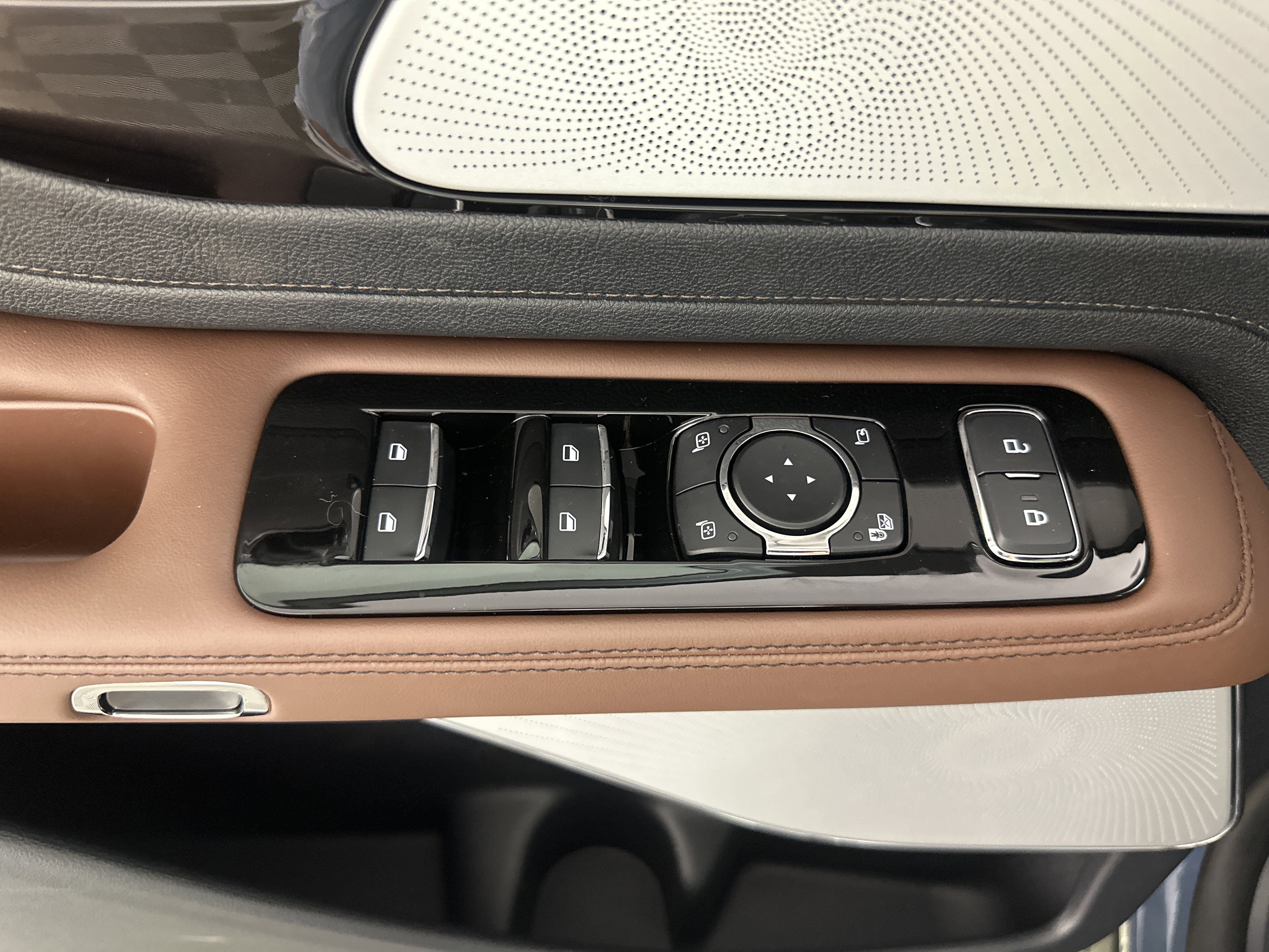 New 2025 Lincoln Aviator Reserve image 10