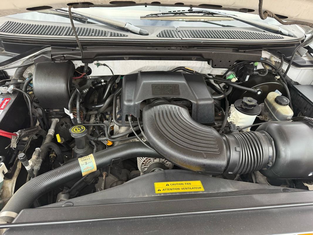 Used 1999 Ford F150 XLT image 12