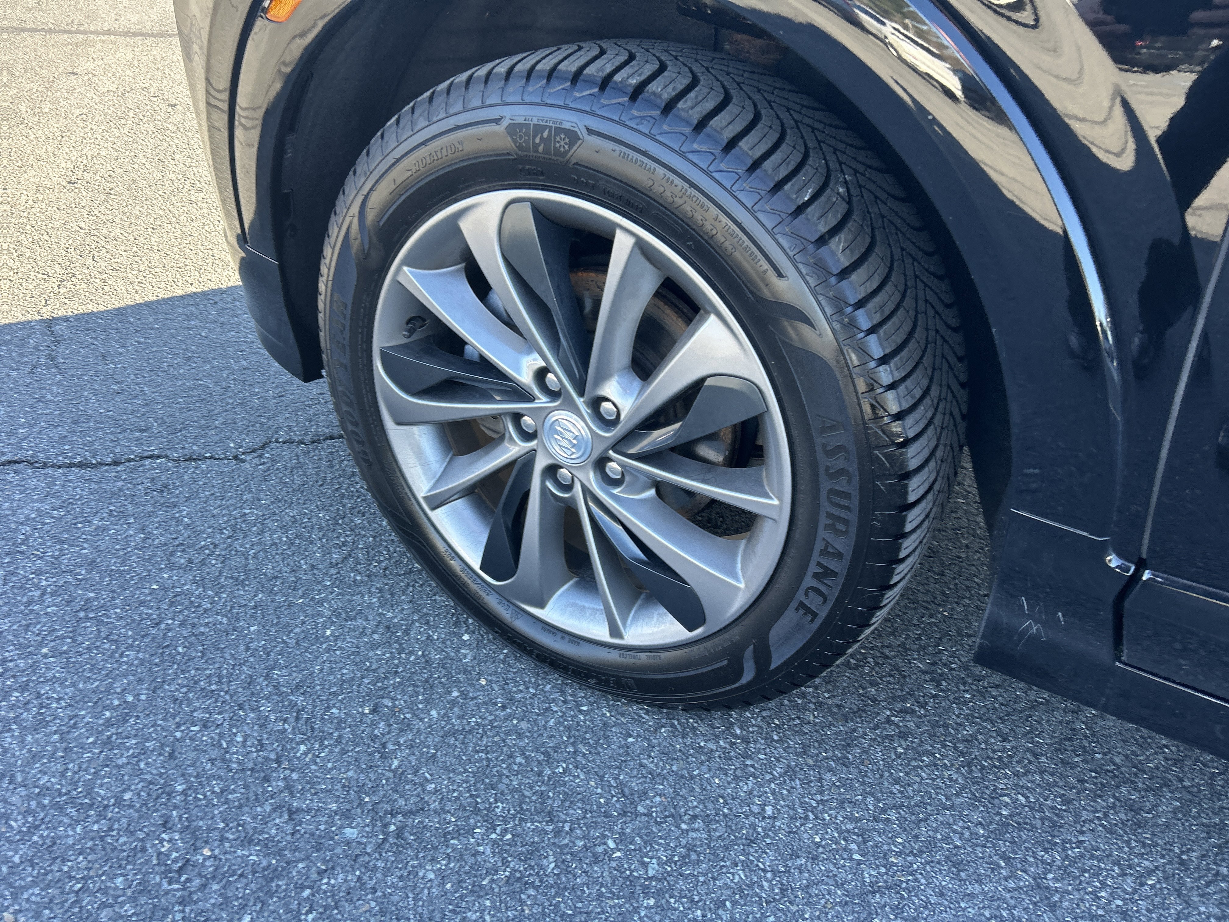 Used 2021 Buick Encore GX Select w/ Advanced Technology Package AWD/4WD image 5