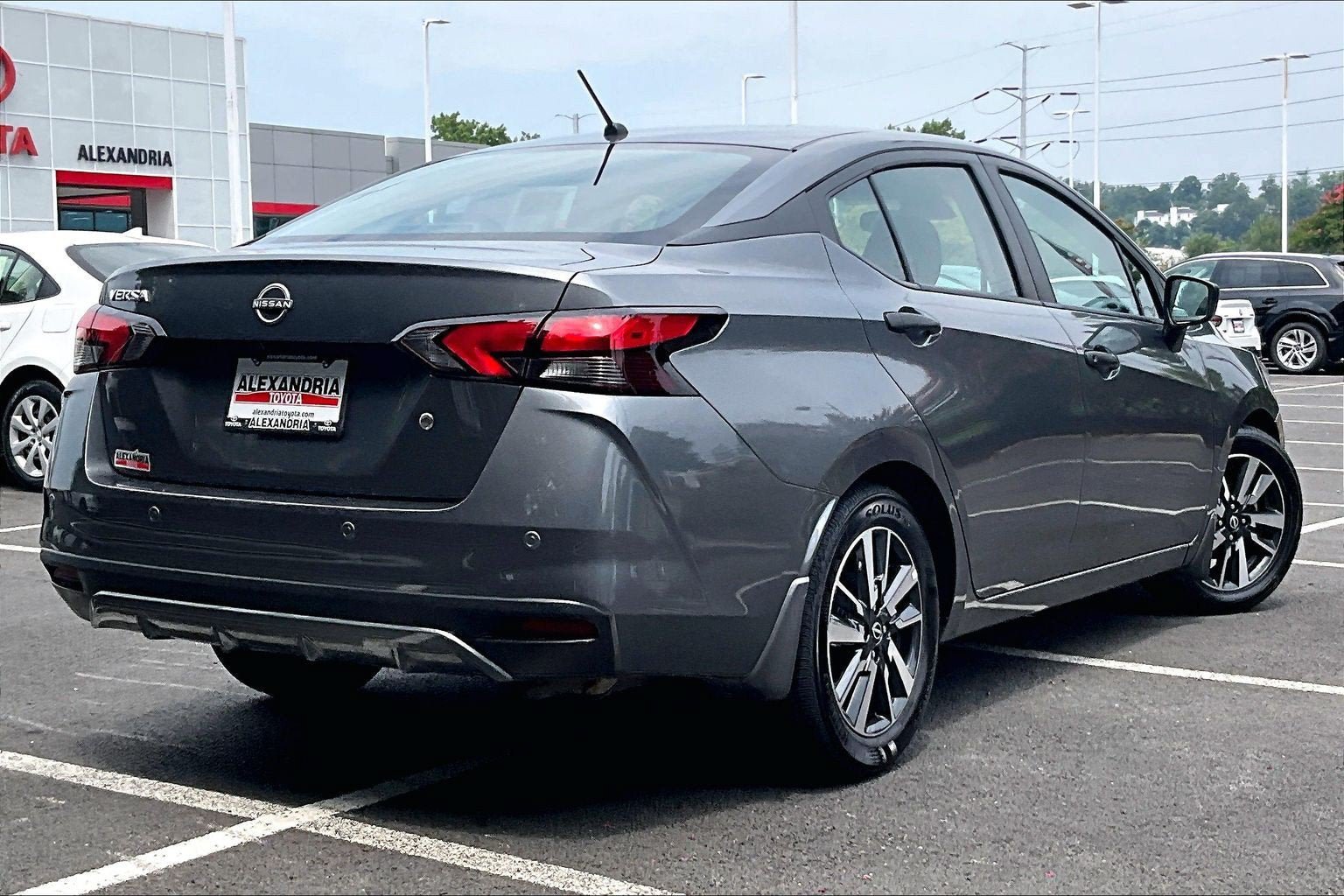 Used 2025 Nissan Versa S w/ S Plus Package FWD image 11