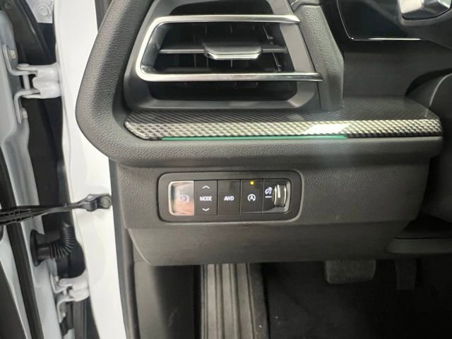 New 2026 Chevrolet Traverse High Country AWD/4WD image 12