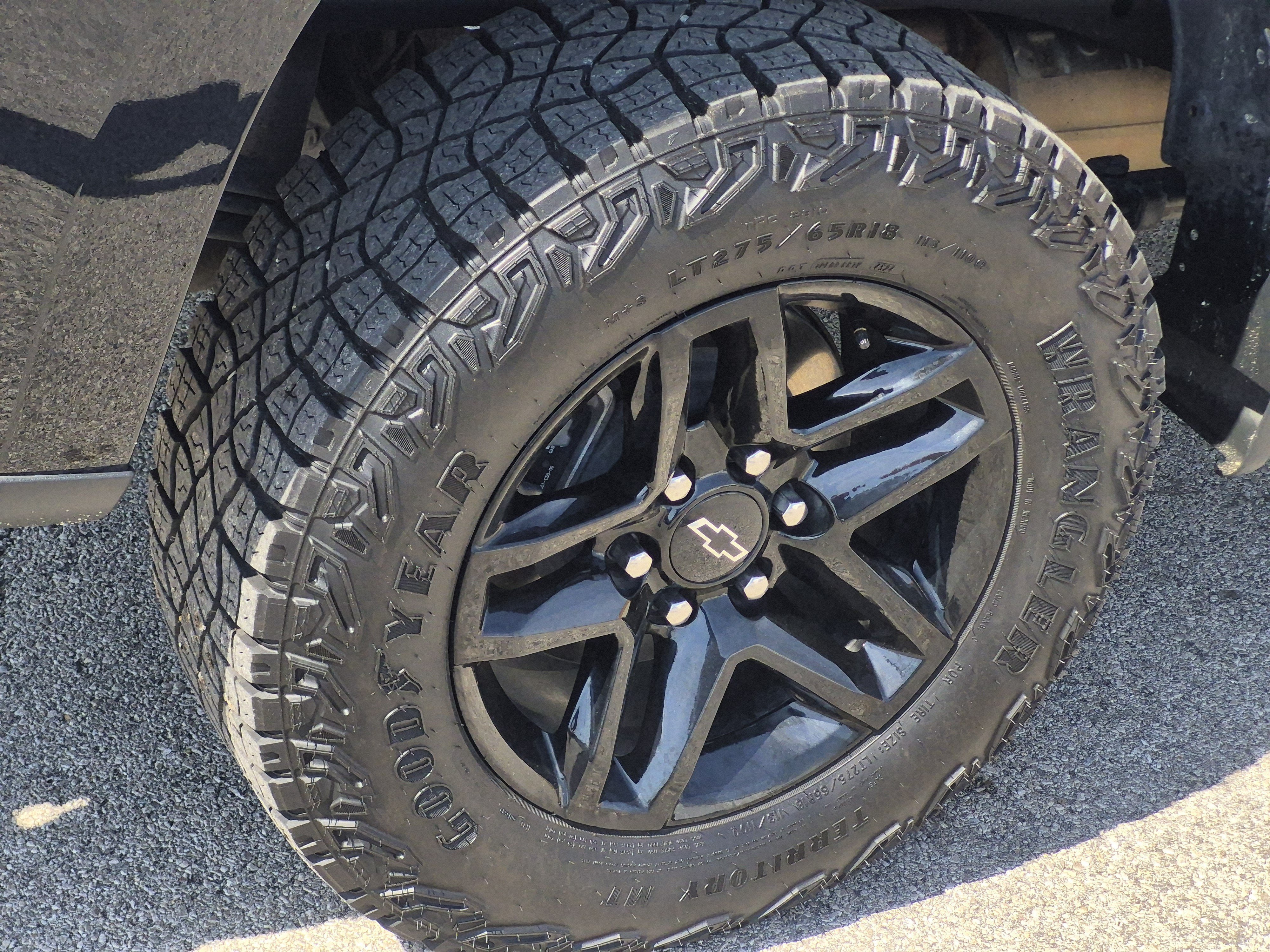 Used 2025 Chevrolet Silverado 1500 Custom Trail Boss AWD/4WD image 7