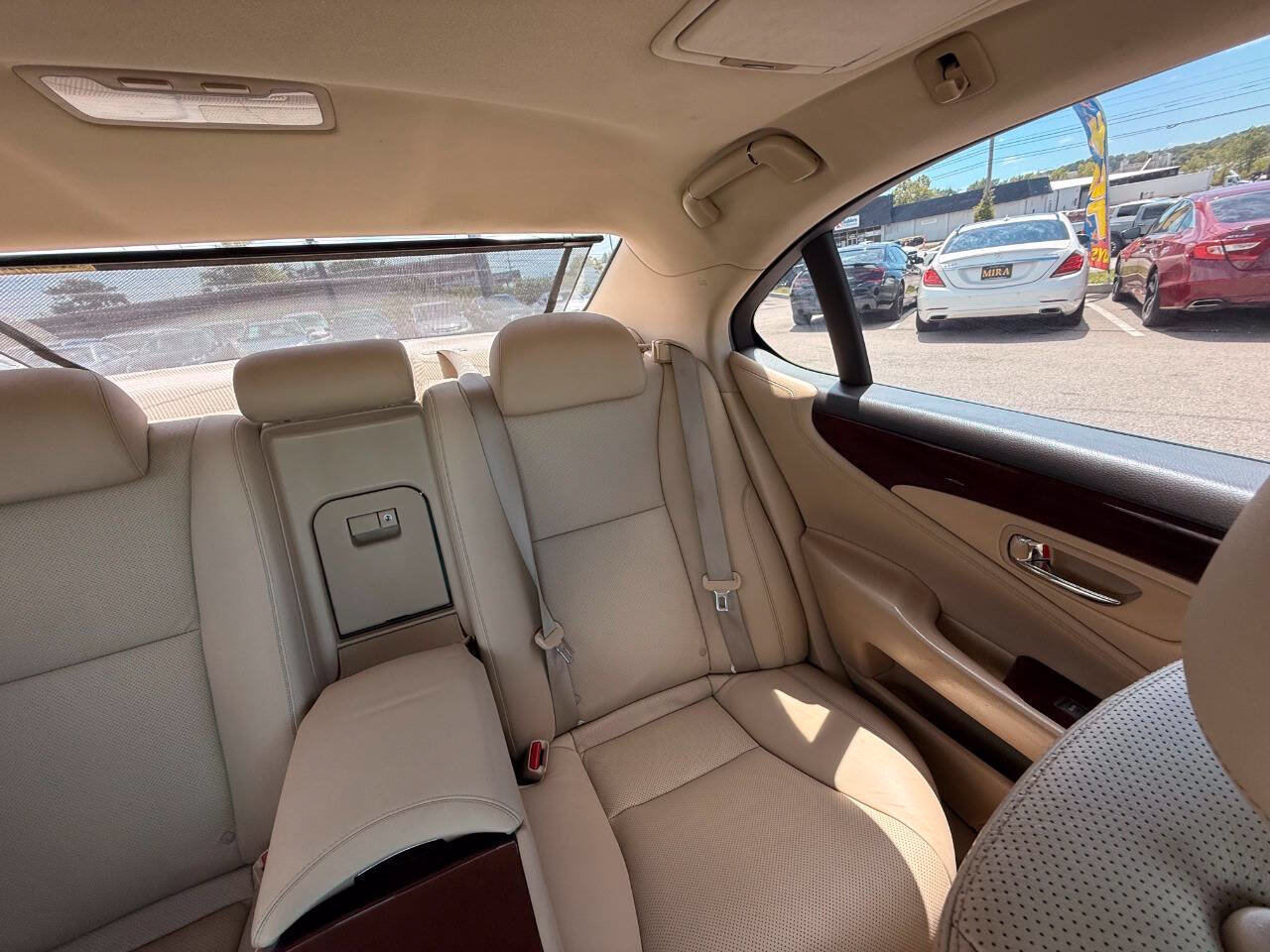 Used 2009 Lexus LS 460 RWD image 59