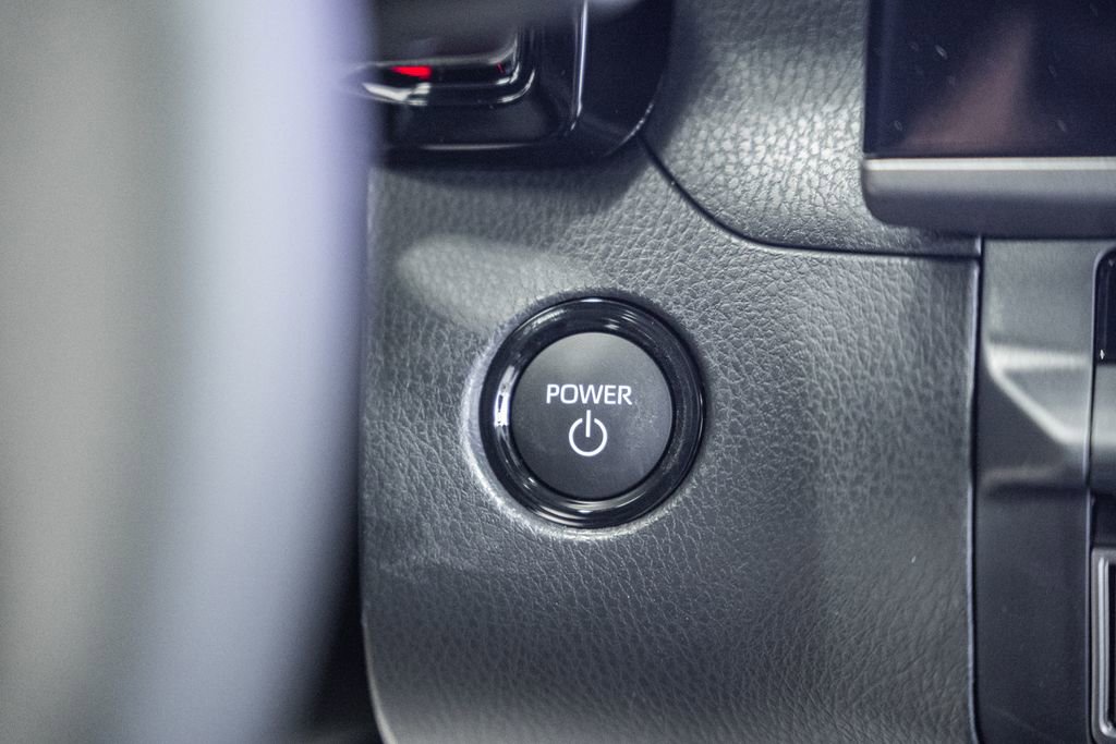 New 2026 Toyota Camry SE image 27