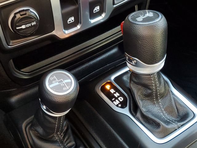 Used 2026 Jeep Wrangler Sport AWD/4WD image 20