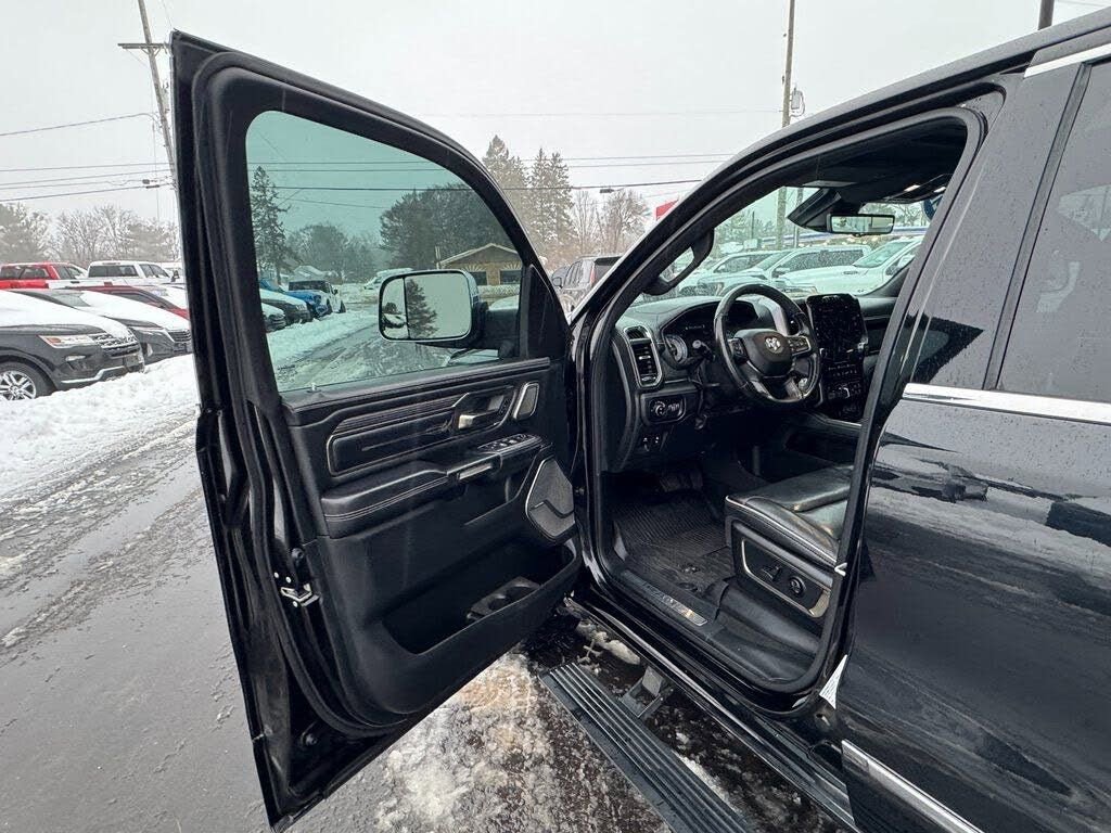 Used 2021 RAM 1500 Limited AWD/4WD image 9