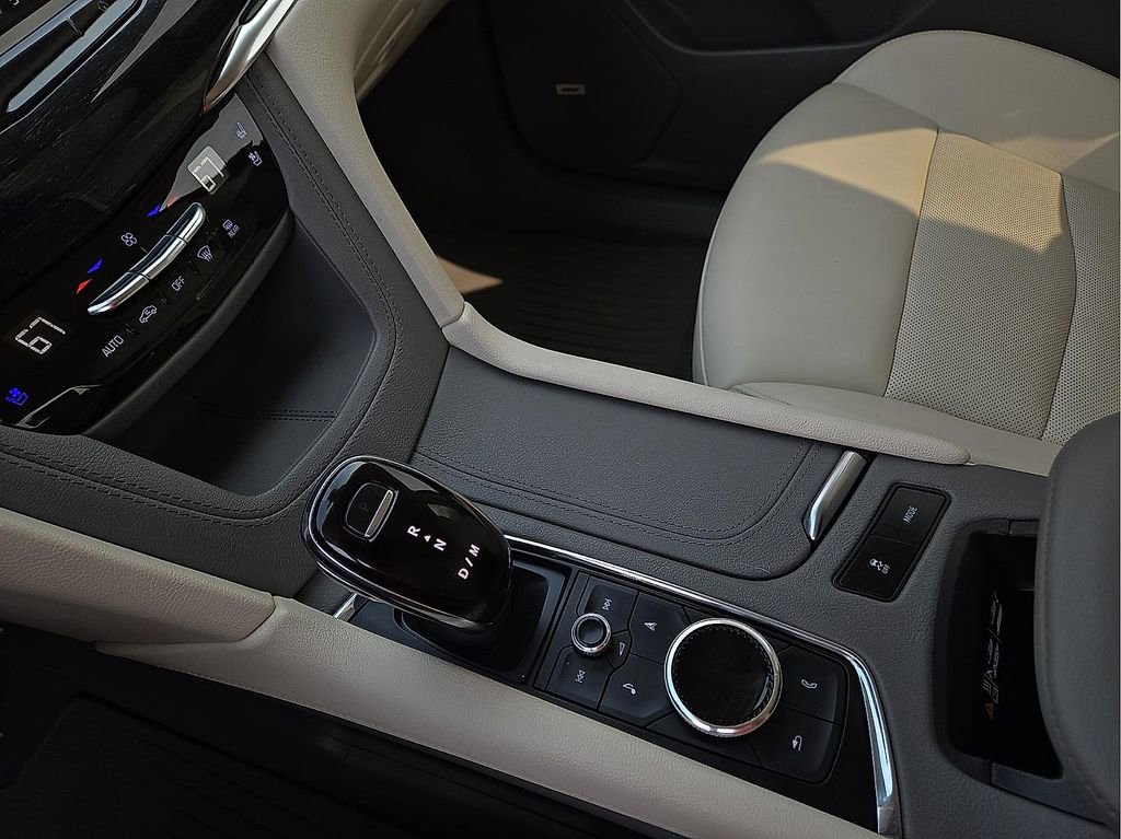 Used 2022 Cadillac XT6 Premium Luxury w/ Technology Package image 21