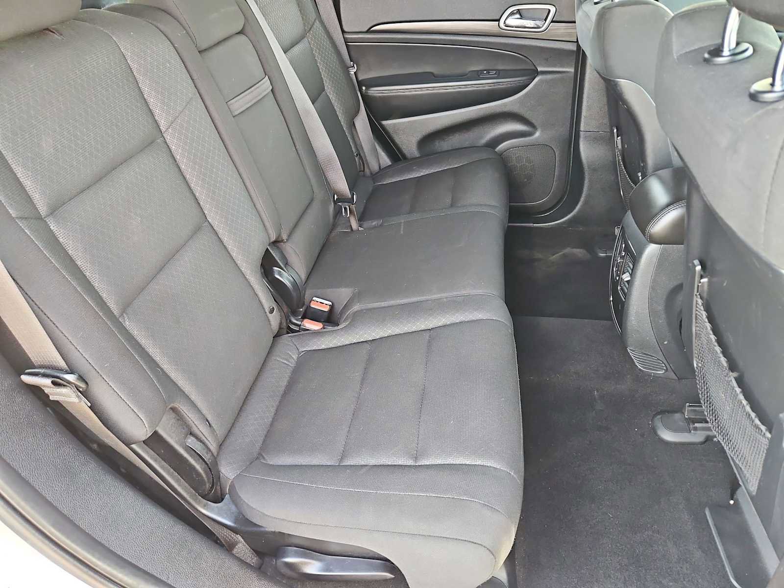 Used 2020 Jeep Grand Cherokee Laredo image 21