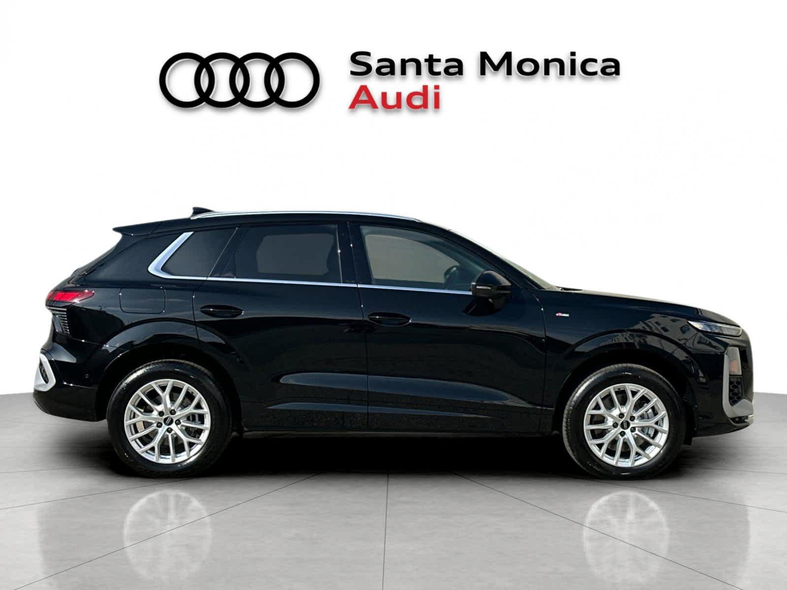 New 2026 Audi Q3 quattro 2.0T AWD/4WD image 6