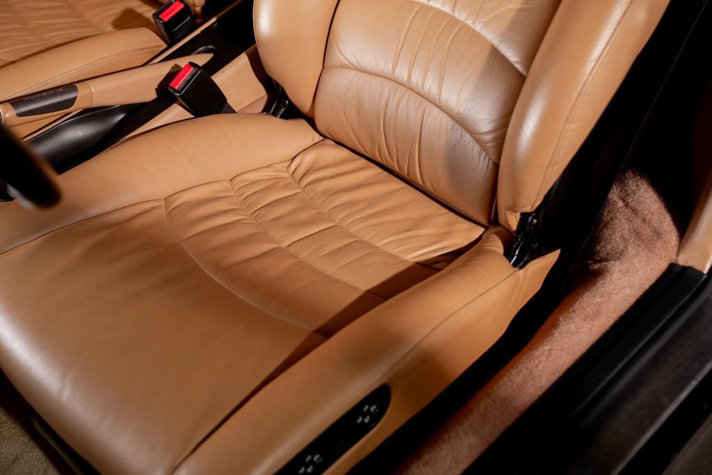 Used 1997 Porsche 911 Carrera S RWD image 20