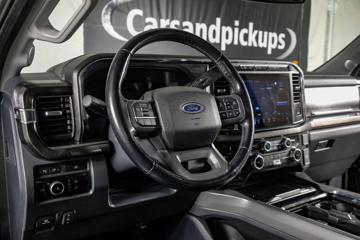 Used 2023 Ford F350 Lariat w/ Lariat Ultimate Package AWD/4WD image 16