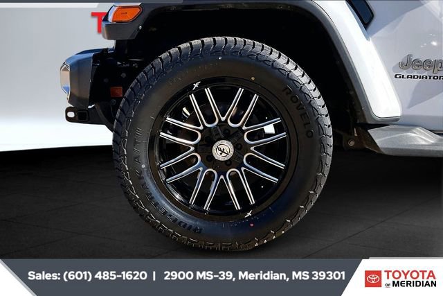 Used 2020 Jeep Gladiator Overland w/ Cold Weather Group image 7