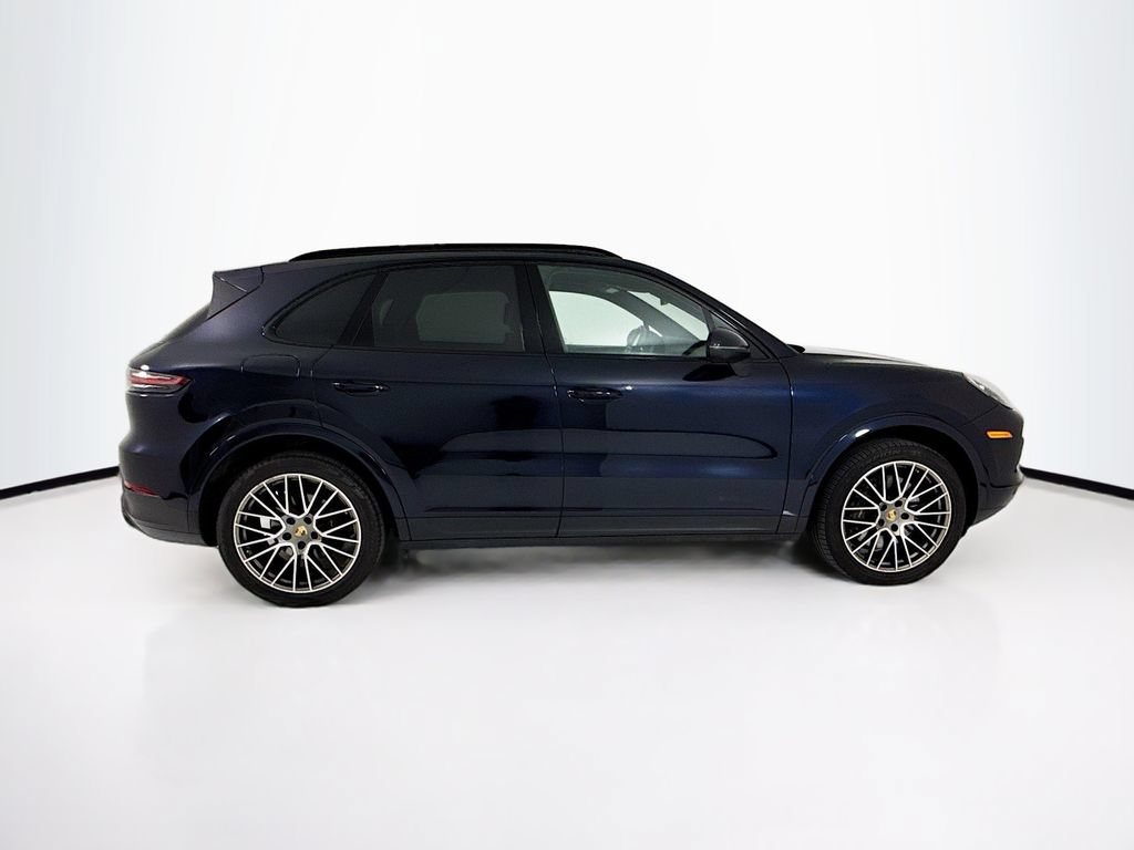 Certified 2023 Porsche Cayenne Platinum Edition AWD/4WD image 8