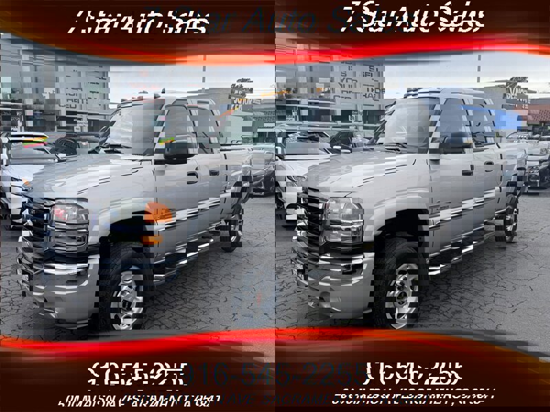 Used 2005 GMC Sierra 2500 SLE w/ Heavy-Duty Power Package image 3