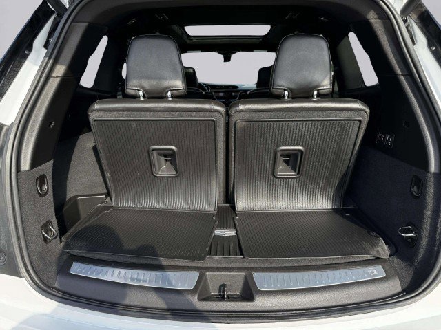 Used 2024 Cadillac XT6 Sport w/ Technology Package image 49