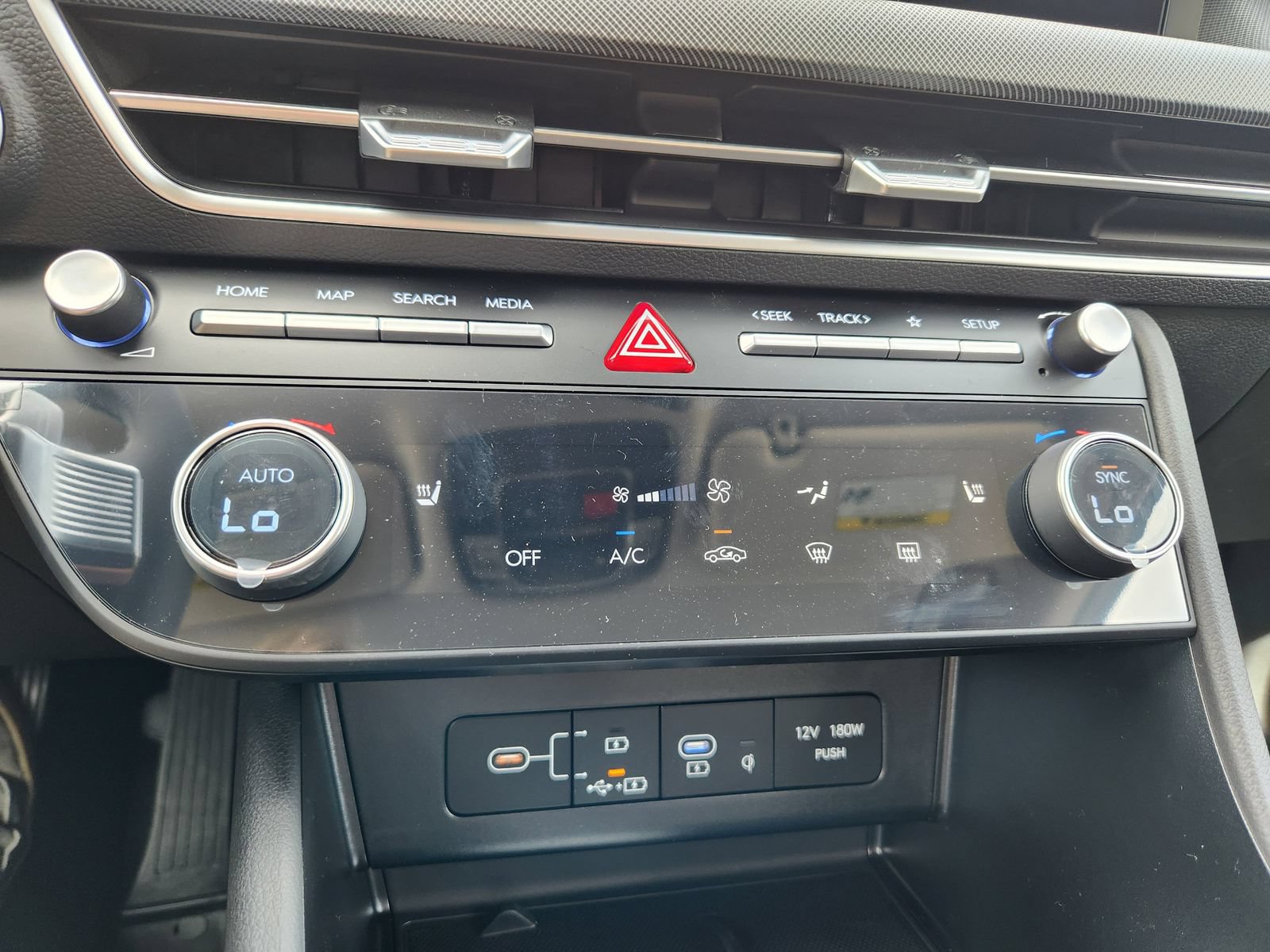 New 2026 Hyundai Sonata SEL AWD/4WD image 14