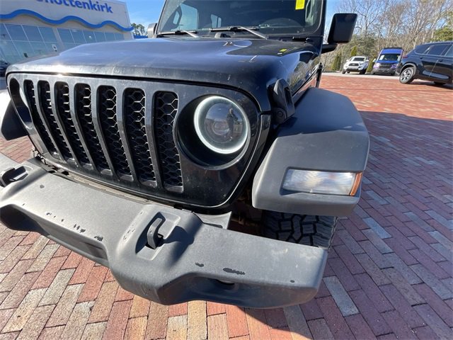 Used 2024 Jeep Wrangler Sport S image 4