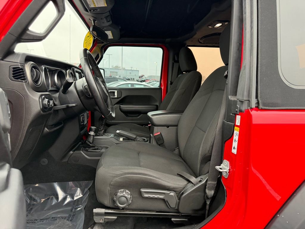 Used 2018 Jeep Wrangler Sport image 11